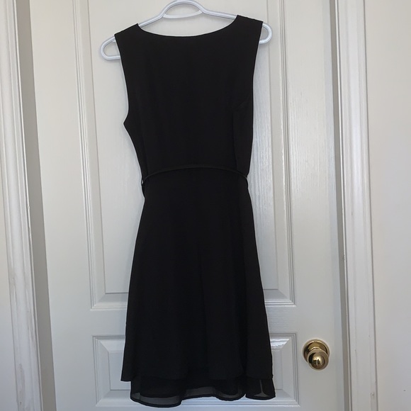 Vero Moda Short Dress - Picture 2 of 3